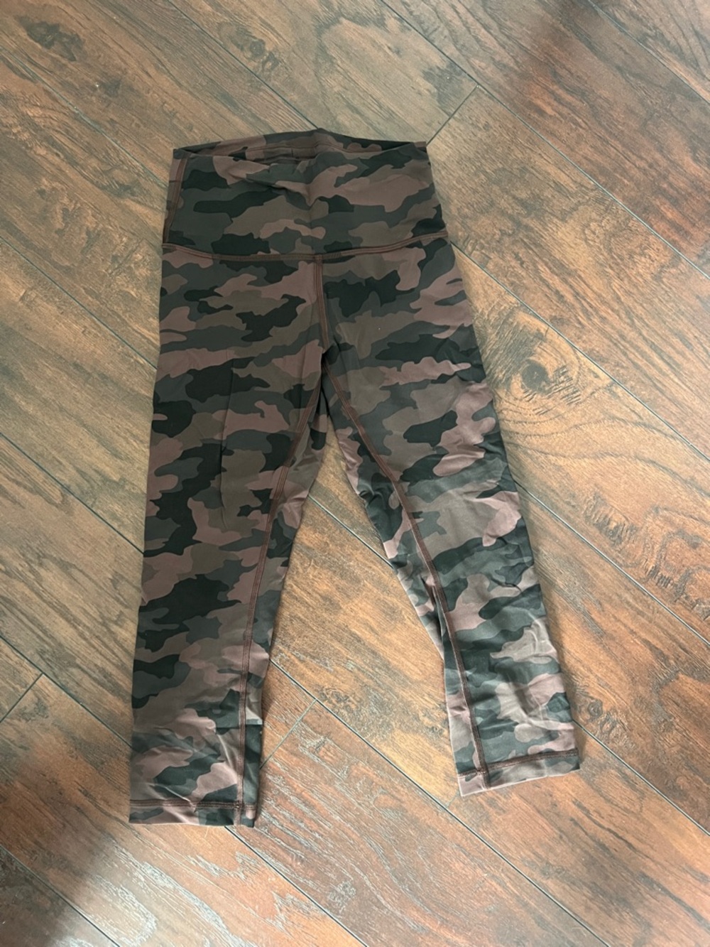 Women’s Cropped Camo Active Leggings - brown/Black LULULEMON